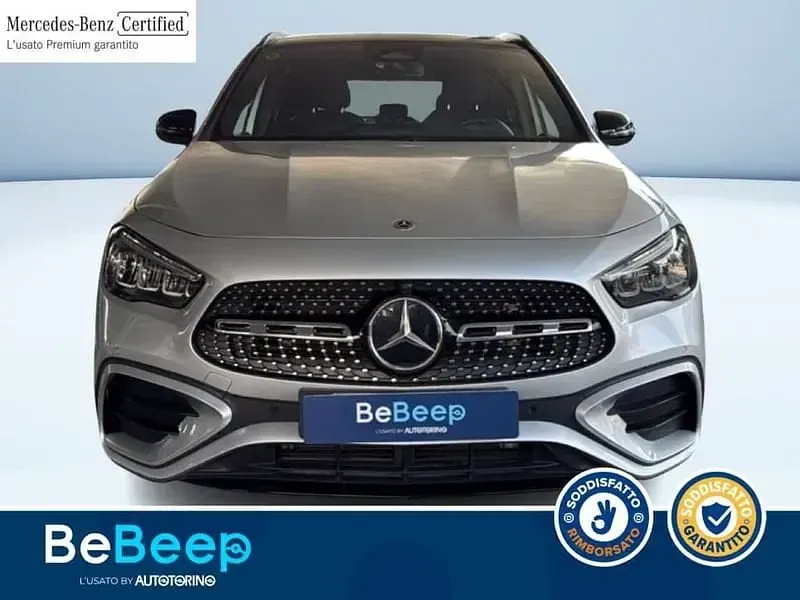 Usata Mercedes GLA200 Advanced Plus 150 CV (110 kW) 2023 Argento metallizzato SUV