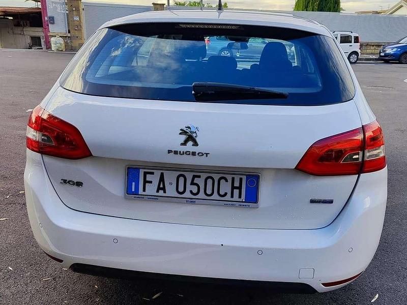 Usata Peugeot 308 SW Allure 101 CV (74 kW) 2015 Bianco Station wagon