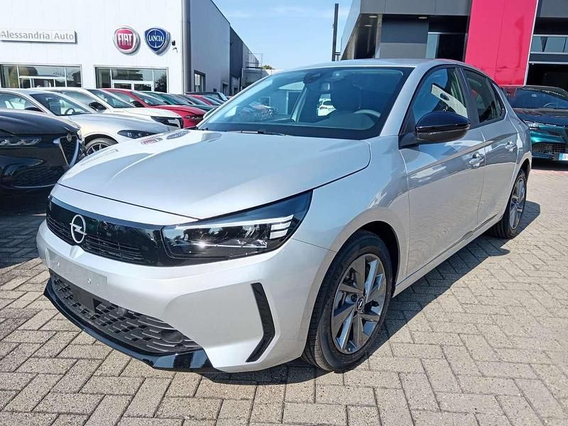 Argento Nuova 2025 Opel Corsa Edition Tre volumi | 17.500 € (Buon prezzo) - Immagine 1/4