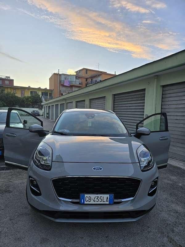 Usata Ford Puma Titanium X 125 CV (91 kW) 2020 Grigio SUV