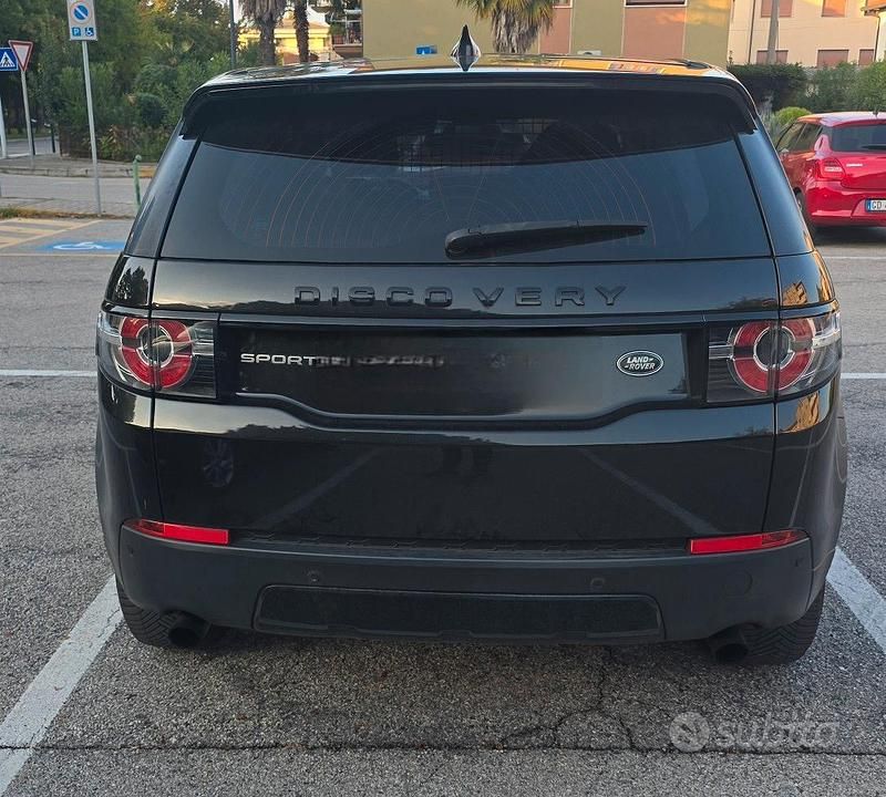 Usata Land Rover Discovery Sport 150 CV (110 kW) 2017 Nero SUV