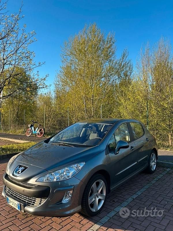 Usata Peugeot 308 136 CV (100 kW) 2008 Grigio Berlina