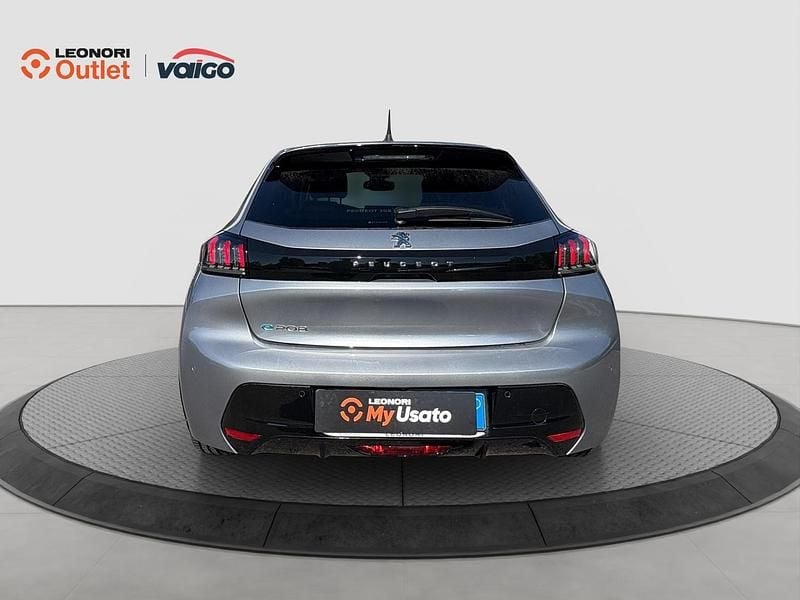 Usata Peugeot 208 Allure 100 kW (136 CV) 2021 Argento Utilitaria