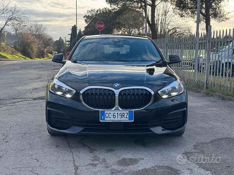 Usata BMW 116 Advantage 115 CV (84 kW) 2020 Nero Utilitaria