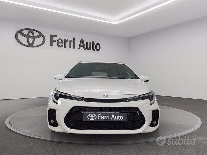 Usata Suzuki Swace 140 CV (102 kW) 2023 Bianco Station wagon