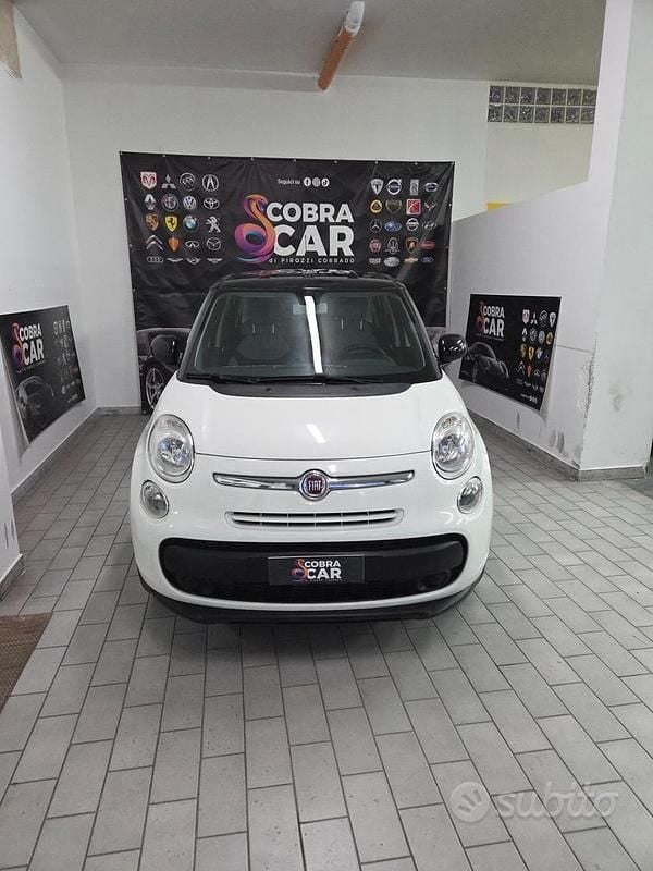 Usata Fiat 500L Lounge 80 CV (58 kW) 2014 Bianco Monovolume