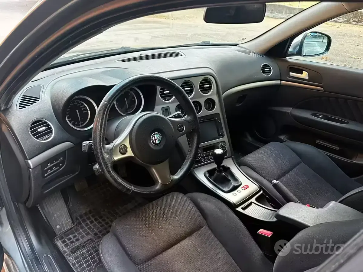 Usata Alfa Romeo 159 170 CV (125 kW) 2009 Grigio Station wagon