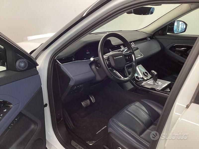 Usata Land Rover Range Rover evoque SE Dynamic 204 CV (150 kW) 2021 Bianco SUV