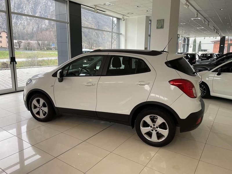 Usata Opel Mokka 140 CV (102 kW) 2015 Bianco SUV
