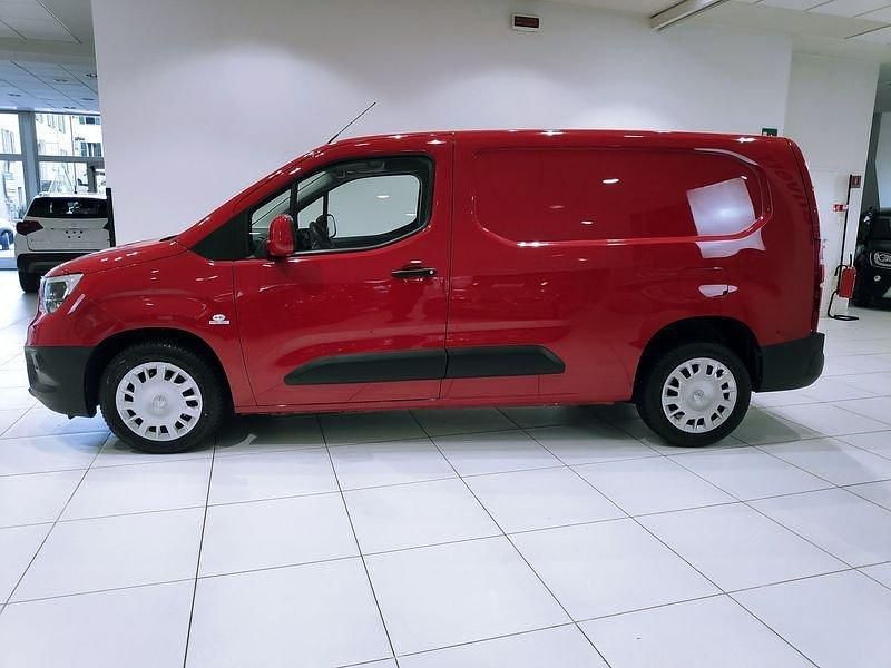 Usata Opel Combo Edition 130 CV (95 kW) 2019 Rosso Monovolume