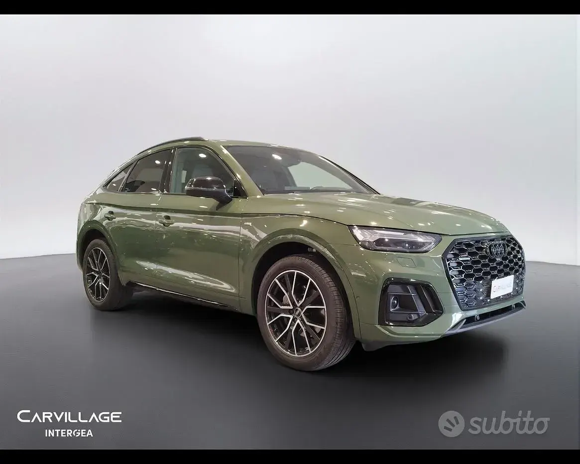 Usata Audi Q5 Sportback S-Line 204 CV (150 kW) 2025 Verde SUV