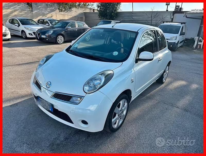 Usata Nissan Micra 78 CV (57 kW) 2010 Bianco Utilitaria