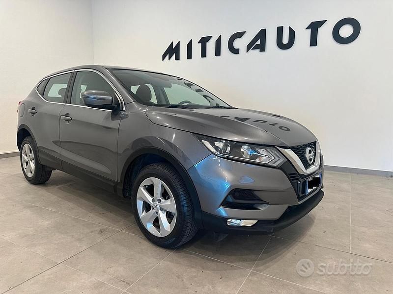 Grigio Usata 2019 Nissan Qashqai Visia SUV | 16.900 € (Buon prezzo) - Immagine 1/4