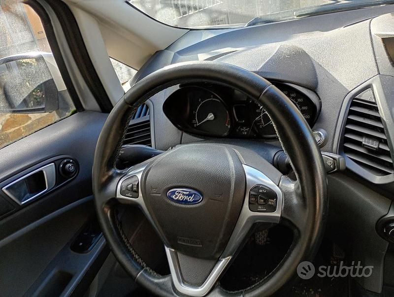 Usata Ford Ecosport 100 CV (73 kW) 2014 Grigio SUV