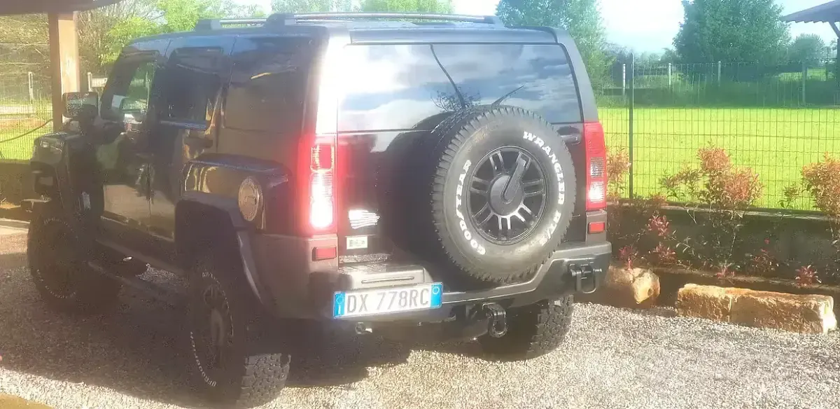 Usata Hummer H3 245 CV (180 kW) 2009 Nero SUV
