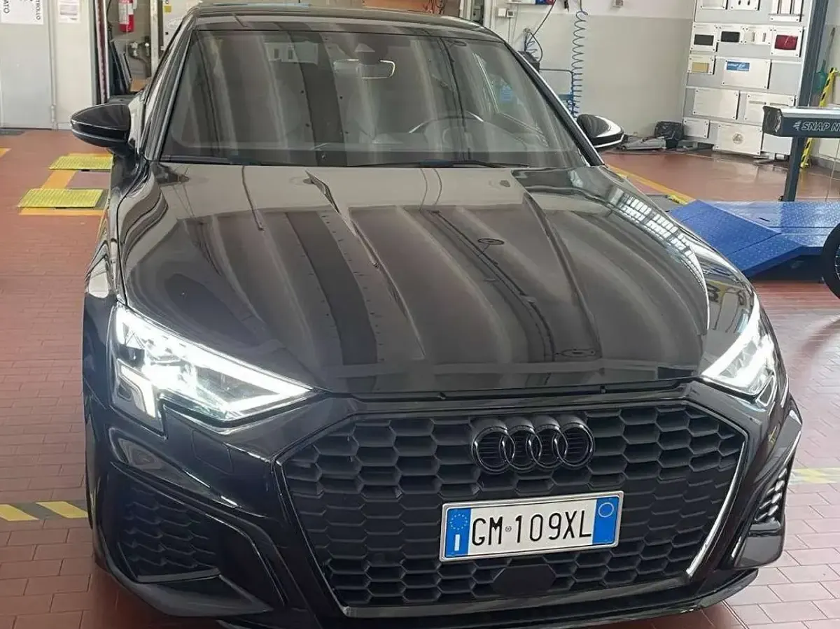 Usata Audi A3 S-Line 150 CV (110 kW) 2023 Nero Berlina