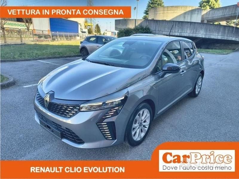 Usata Renault Clio V Evolution 90 CV (66 kW) 2025 Vari colori Berlina