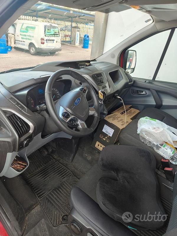 Usata Ford Transit Custom 2015 Rosso