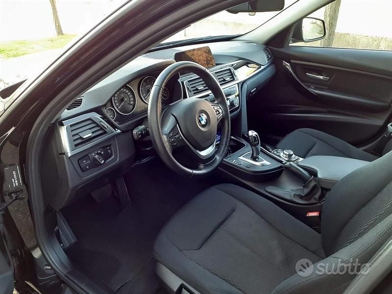 Usata BMW 320 190 CV (139 kW) 2016 Nero Berlina