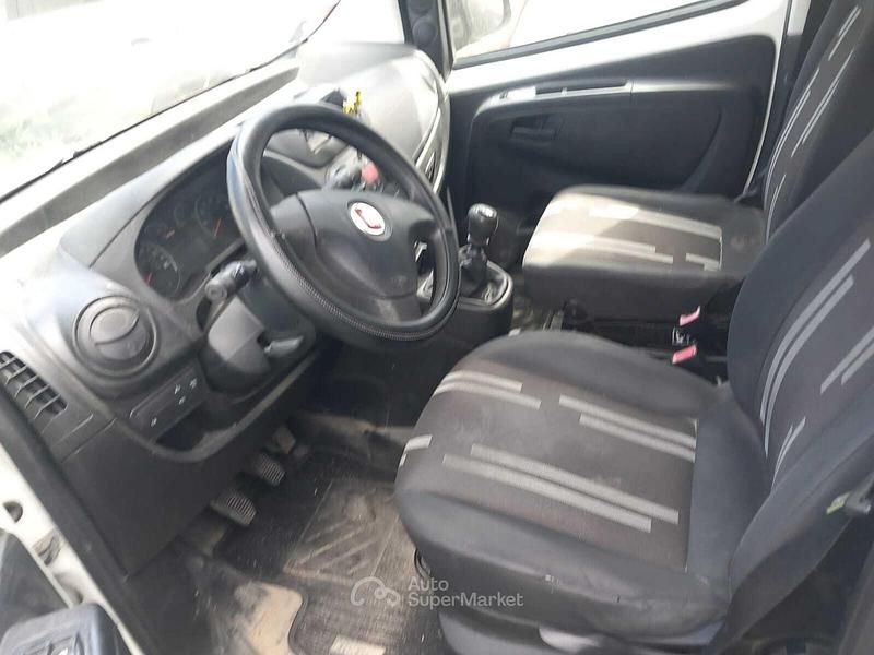 Usata Fiat Fiorino 77 CV (56 kW) 2011 Bianco Monovolume