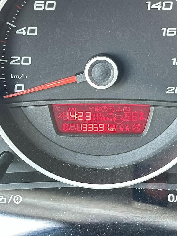 Usata Seat Mii Reference 68 CV (50 kW) 2013 Nero Utilitaria