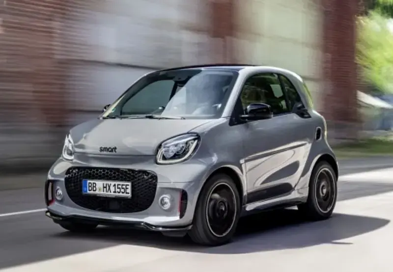 Usata Smart ForTwo Coupé Pulse 60 kW (82 CV) 2022 Bianco Utilitaria