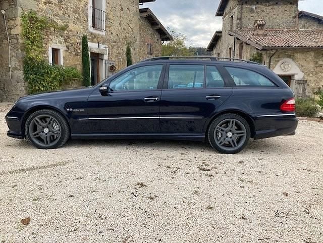 Usata Mercedes E55 AMG 476 CV (350 kW) 2003 Blu Station wagon