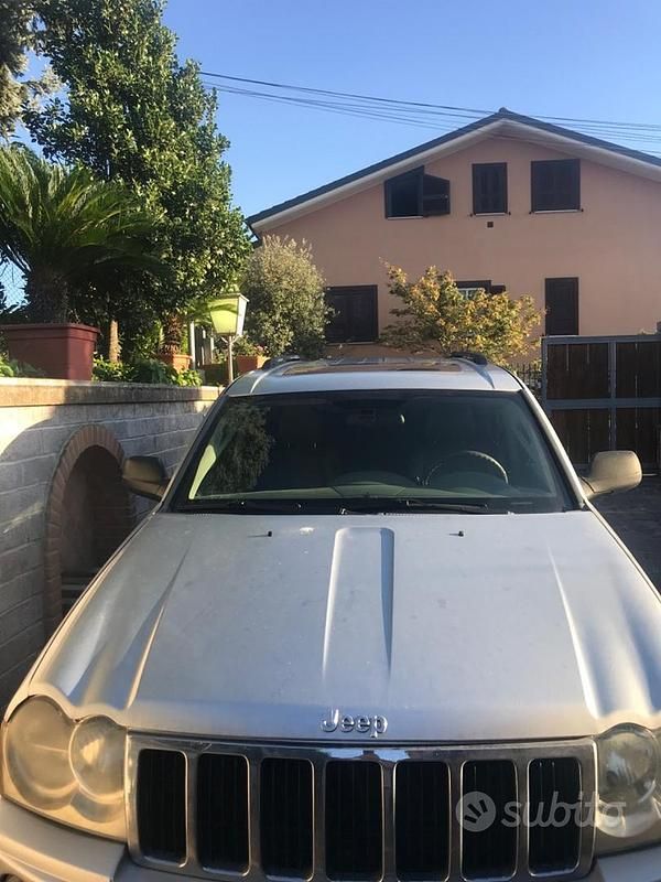Usata Jeep Cherokee 2005 Grigio SUV