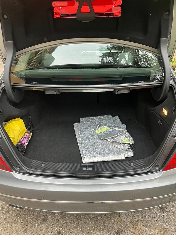 Usata Mercedes C220 170 CV (125 kW) 2013 Grigio Berlina