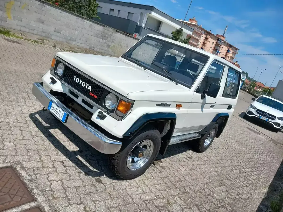 Usata Toyota Land Cruiser 86 CV (63 kW) 1990 SUV