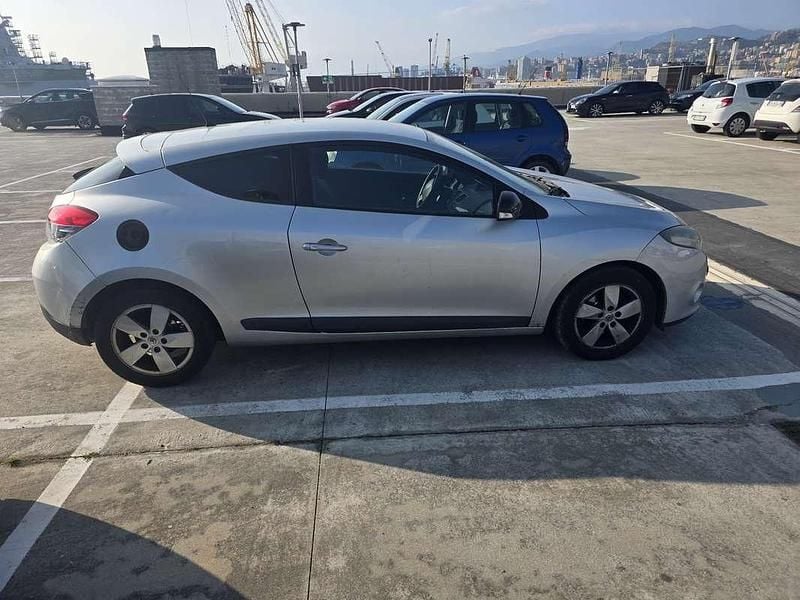 Usata Renault Mégane Coupé Dynamique 131 CV (96 kW) 2010 Coupé