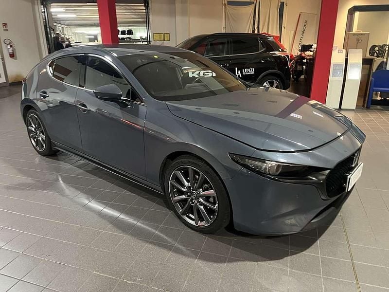 Usata Mazda 3 Exceed 122 CV (89 kW) 2020 Grigio Berlina
