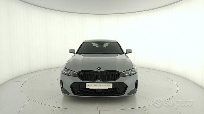 Usado BMW 320e M Sport 190 CV (139 kW) 2025 Gris Berlina