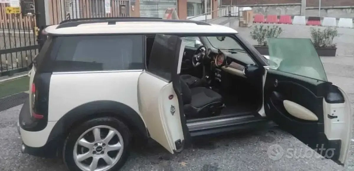 Usata Mini Clubman 122 CV (89 kW) 2011 Bianco Station wagon
