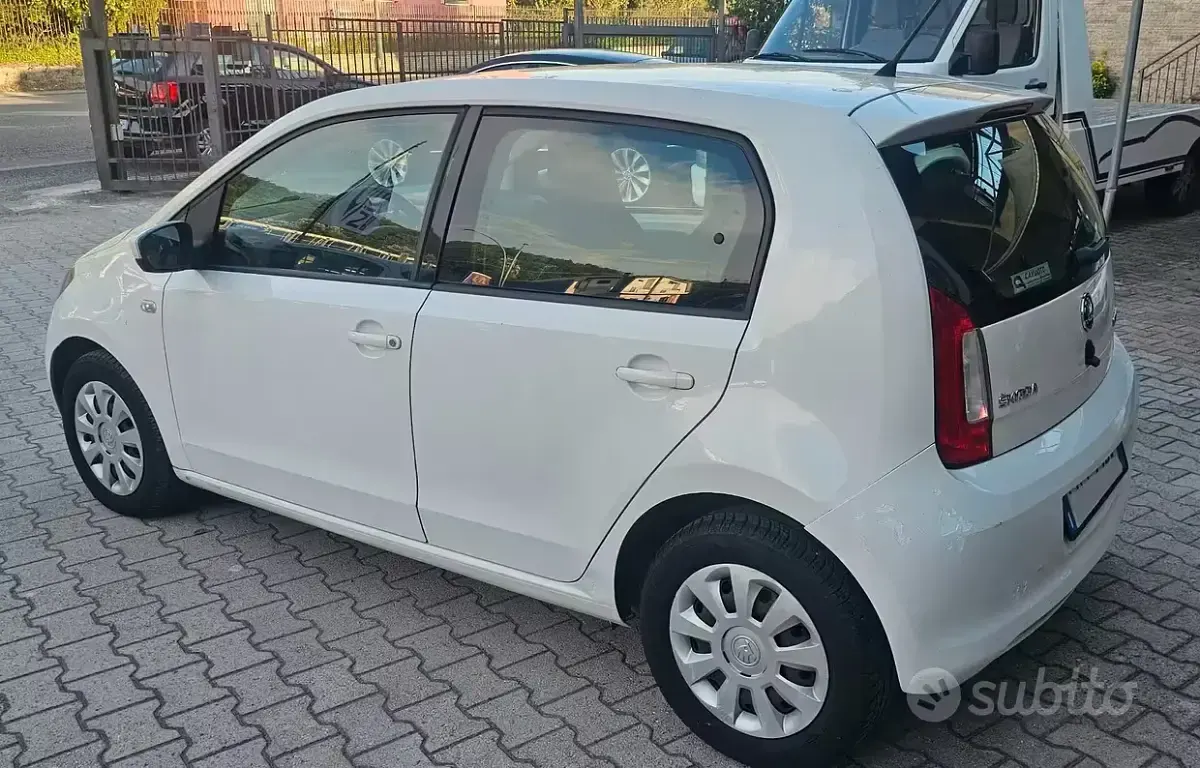 Usata Skoda Citigo Active 60 CV (44 kW) 2016 Bianco Utilitaria