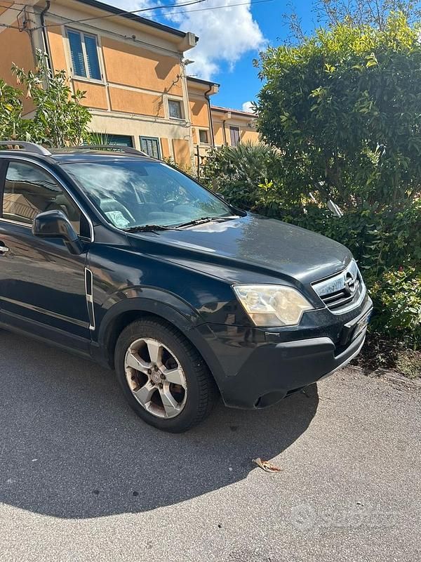 Nero Usata 2009 Opel Antara SUV | 2200 € (Buon prezzo) - Immagine 1/4