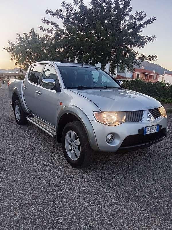 Usata Mitsubishi L200 Intense 136 CV (100 kW) 2006 Pick-up