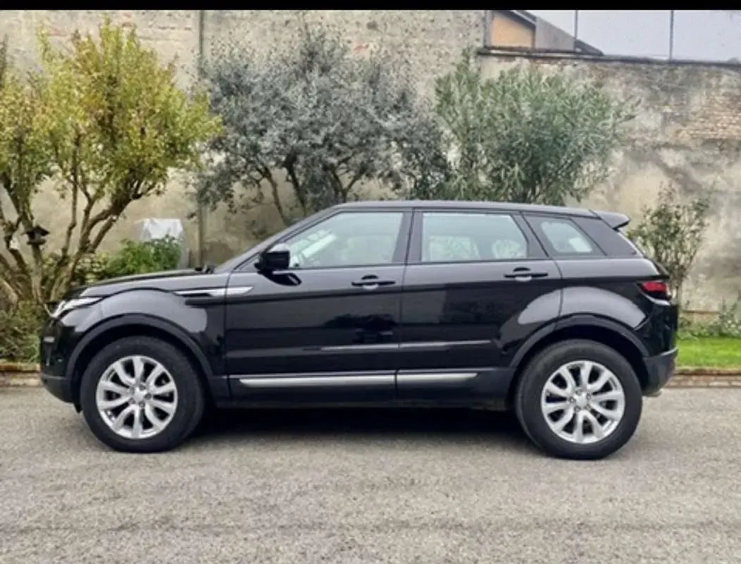 Usata Land Rover Range Rover evoque SE 150 CV (110 kW) 2017 Nero SUV