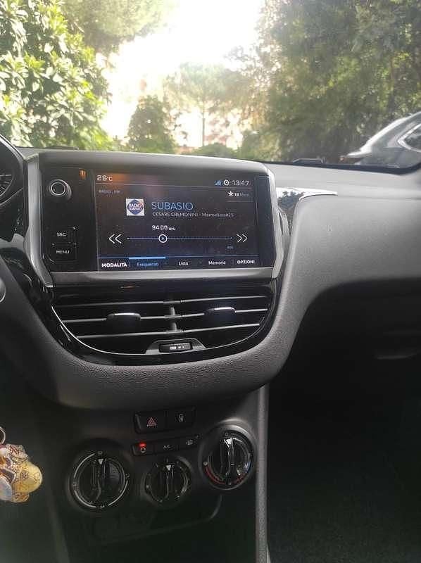 Usata Peugeot 208 Active 82 CV (60 kW) 2017 Utilitaria