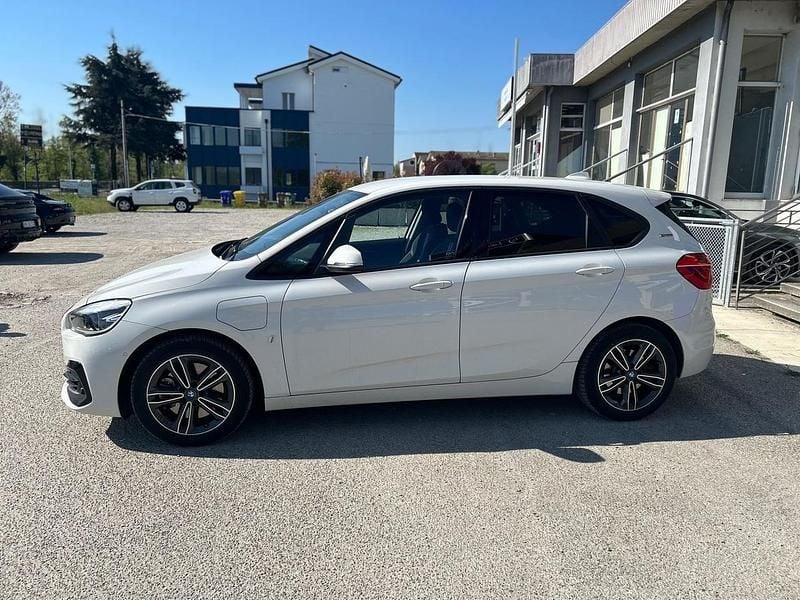 Usata BMW 225 iPerformance 224 CV (164 kW) 2018 Bianco Berlina