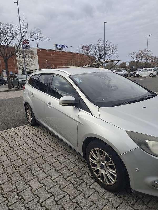 Usata Ford Focus Titanium 116 CV (85 kW) 2012 Argento Station wagon