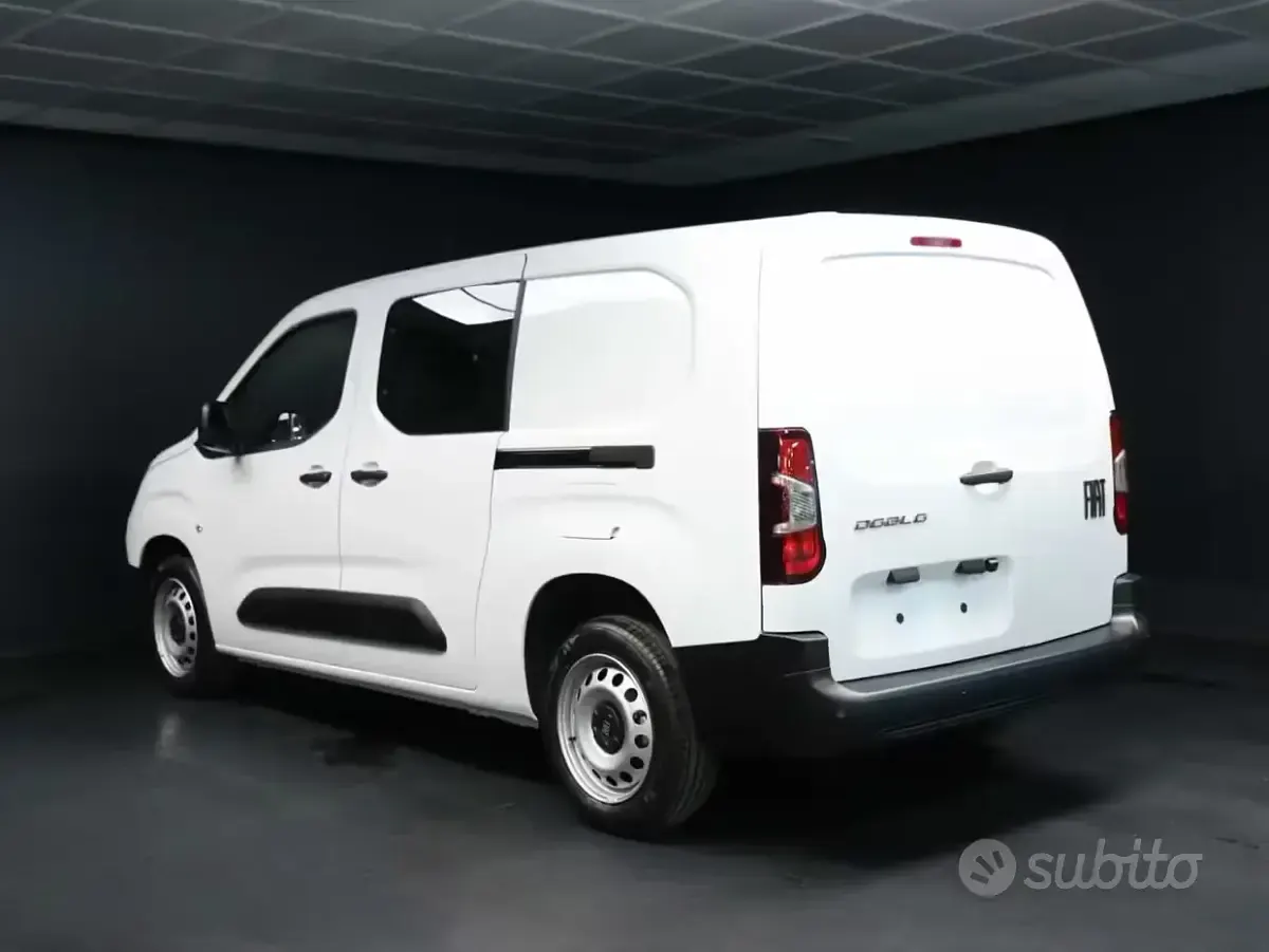 Nuova Fiat Doblò 101 CV (74 kW) 2026 Bianco Monovolume