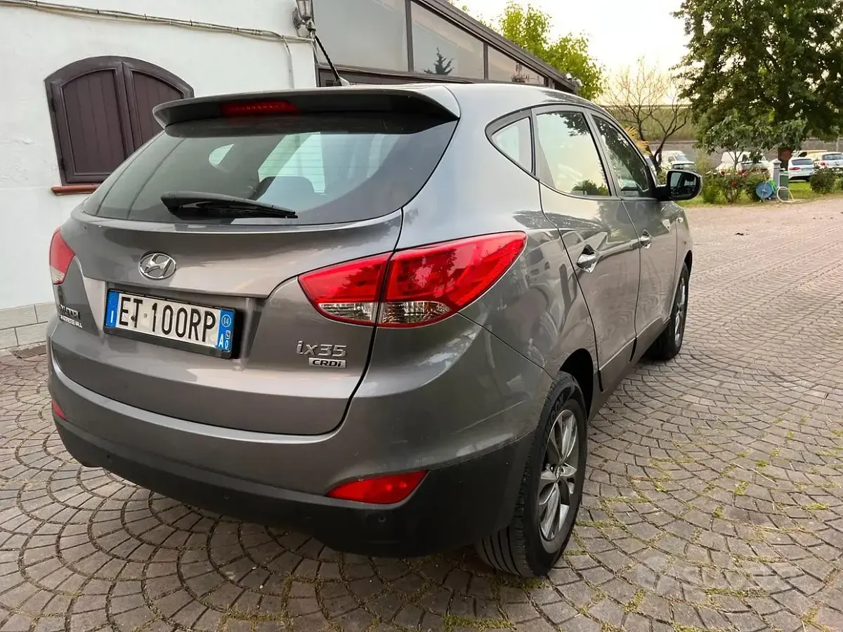 Używany Hyundai ix35 Comfort 115 KM (84 kW) 2014 Szary SUV
