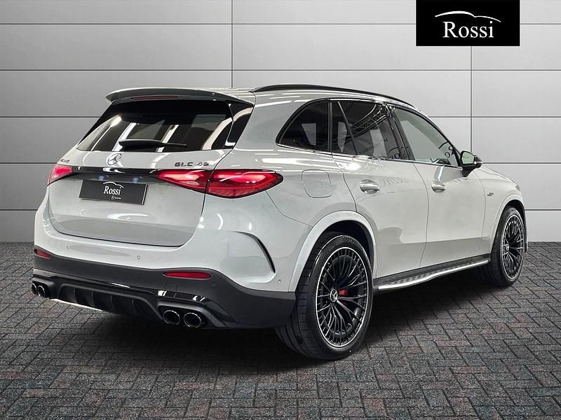 Nuova Mercedes GLC43 AMG AMG 421 CV (309 kW) 2025 Nero