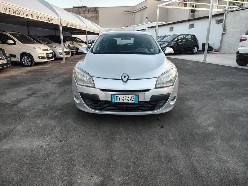 Usata Renault Mégane 90 CV (66 kW) 2009 Grigio Berlina