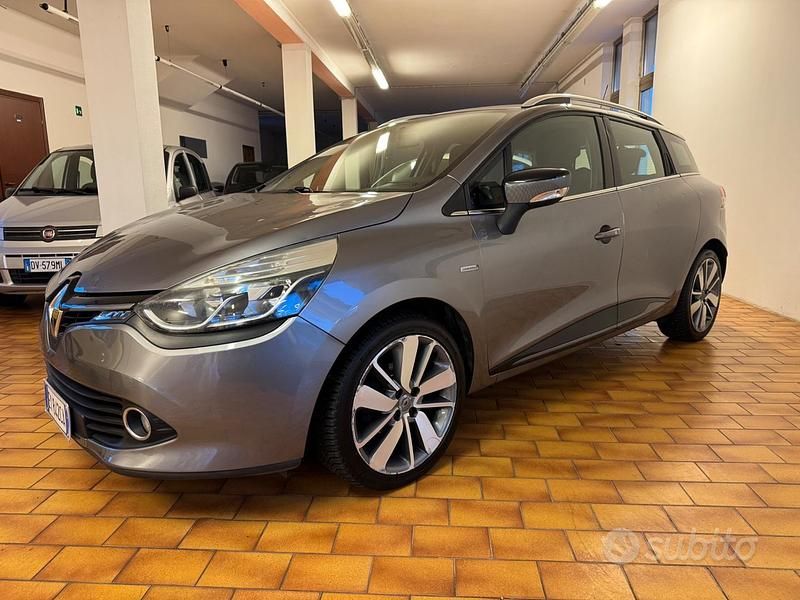 Usata Renault Clio GrandTour 75 CV (55 kW) 2015 Grigio Station wagon