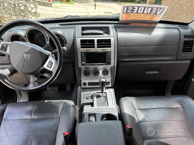 Usata Dodge Nitro 2008 Nero SUV
