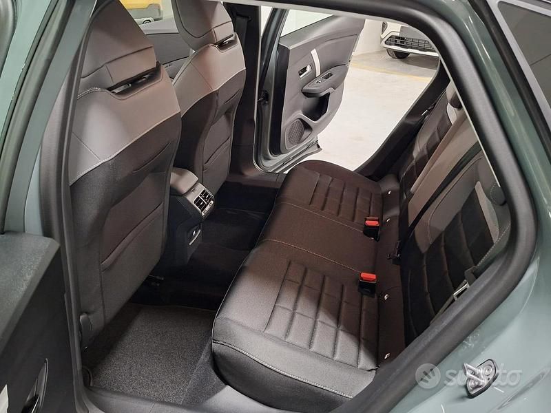 Nuova Citroën C4 PureTech 131 CV (96 kW) 2025 Verde SUV