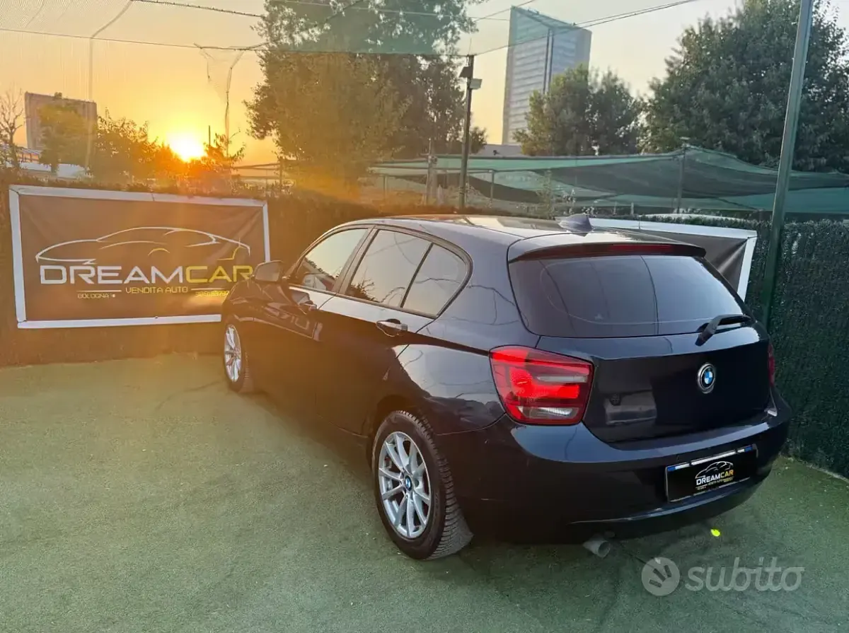 Usata BMW 118 150 CV (110 kW) 2015 Bluazzurro Utilitaria