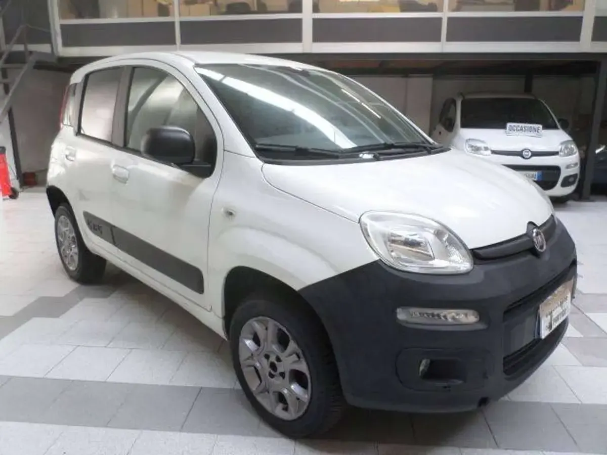 Usata Fiat Panda 4x4 Pop 80 CV (58 kW) 2016 Bianco Utilitaria